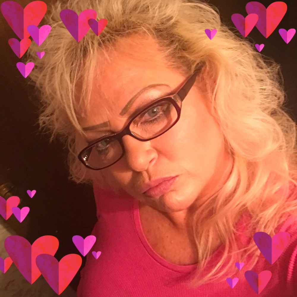 Meet your Posher, Robyn